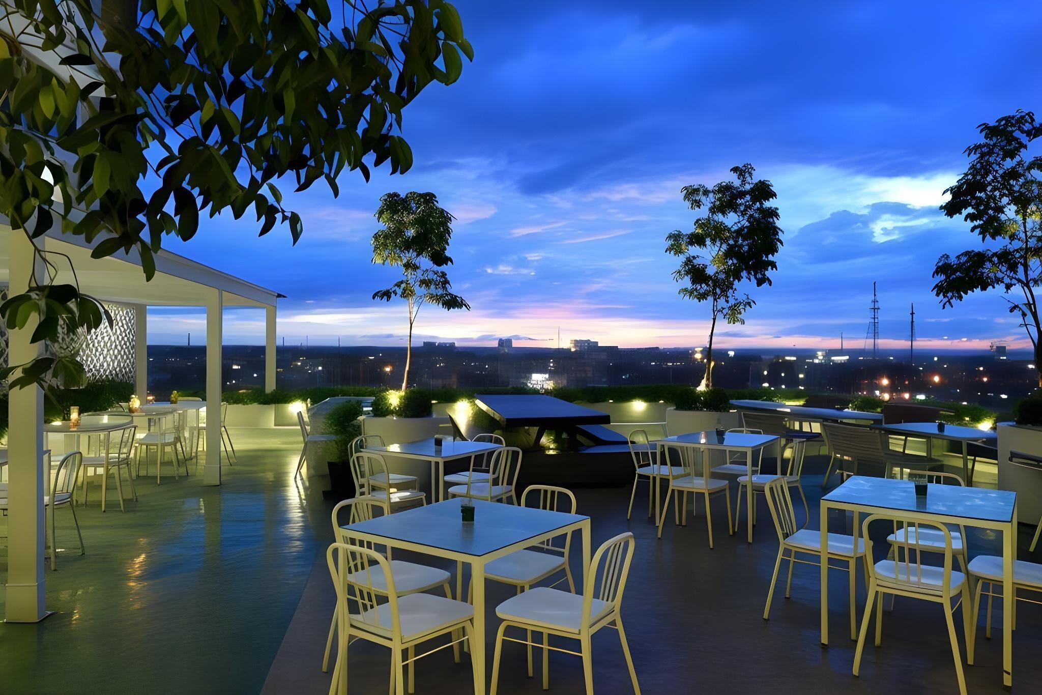 Tempat makan outdoor