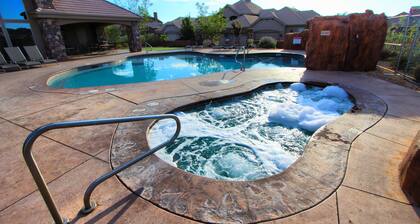 Canyon Villas at Coral Ridge