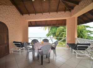 Dining -  Beachfront 2 Bedroom FamilyStyle Apartment on Courland Bay with Salt Water Pool (Black Rock)