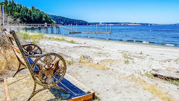 Beach nearby, white sand