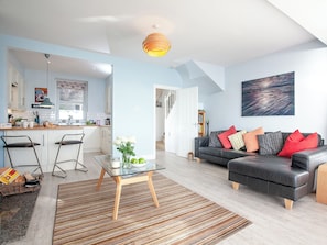 TV, fireplace - Seaspray, Coastguard Cottages (Dawlish)