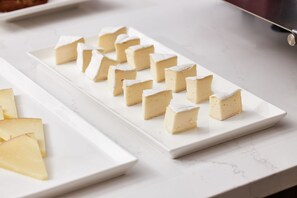 Daily buffet breakfast (USD 10 per person)