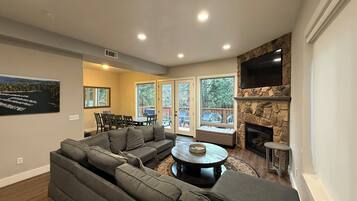 Smart TV, fireplace, video games, ping pong