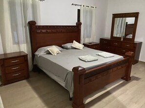 4 habitaciones y wifi gratis