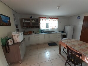 Micro-ondas, torradeira, liquidificador