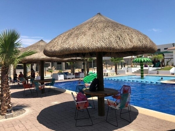 Pool - Vacacional Rent in Mazatlan. (Mazatlán)