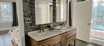 Alyeska Views - 4 bdr. 2.5 bath