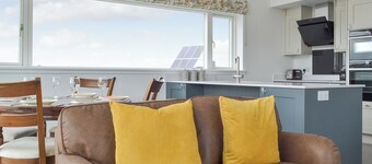 2 bedroom accommodation in Keith