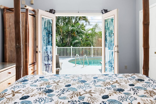 6 habitaciones, cuna de viaje, wifi y ropa de cama