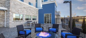 레지던스 인 바이 마리어트 앤더슨 클렘슨