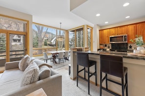 Interior - Gore Creek Serenity: Stylish Condo with Large Windows w/ access to Grand Hyatt Amenities (Vail)