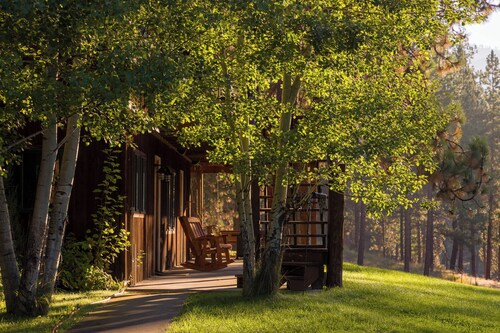 Stable View Cabin - Alpine Falls Ranch