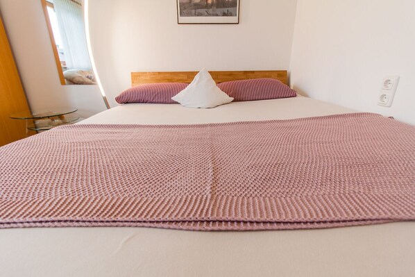 1 غرفة نوم وواي فاي وملاءات أسرّة