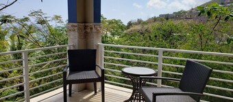 Villa Indigo 1BR in Private Gated Estate