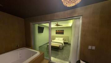 3 Schlafzimmer, Schreibtisch, Bügeleisen/Bügelbrett, kostenloses WLAN