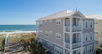 Gone Coastal OF Duplex with Salt Water Pool-Watch Fireworks from the Deck!