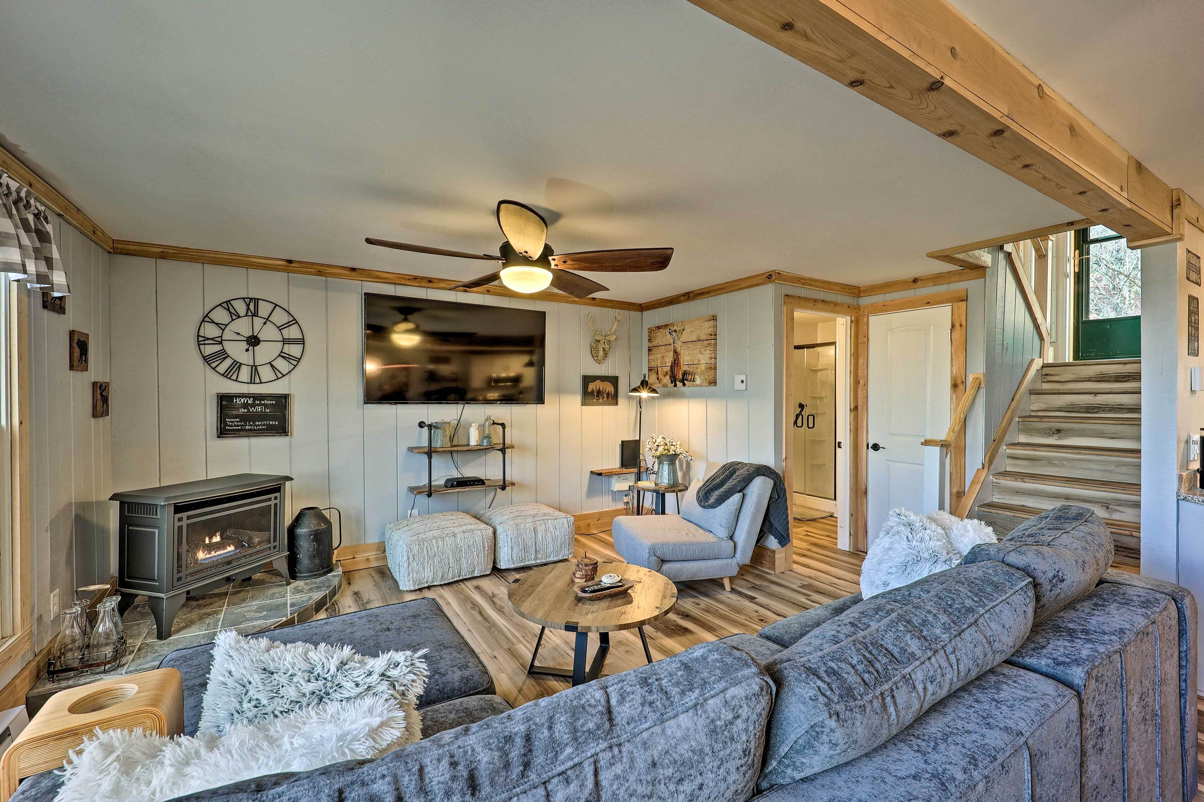 Cozy Beech Mountain Condo: Amenities, 1 Mi to Ski!