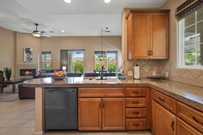 Fridge, microwave, oven, stovetop - Beautiful 3BR 3BA Home With Private Pool #240122 (La Quinta)