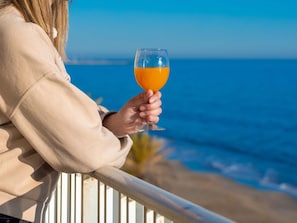 Property grounds - Suitur Apartment in front of the beach of Calafell with excellent sea views (Calafell)