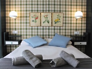 4 bedrooms, internet, bed sheets