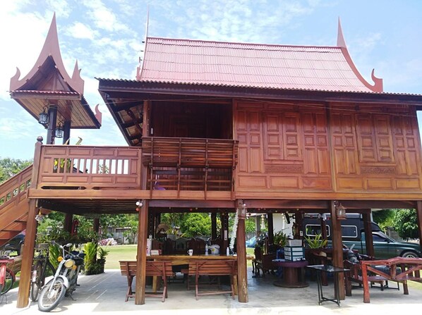 Restauration en plein air