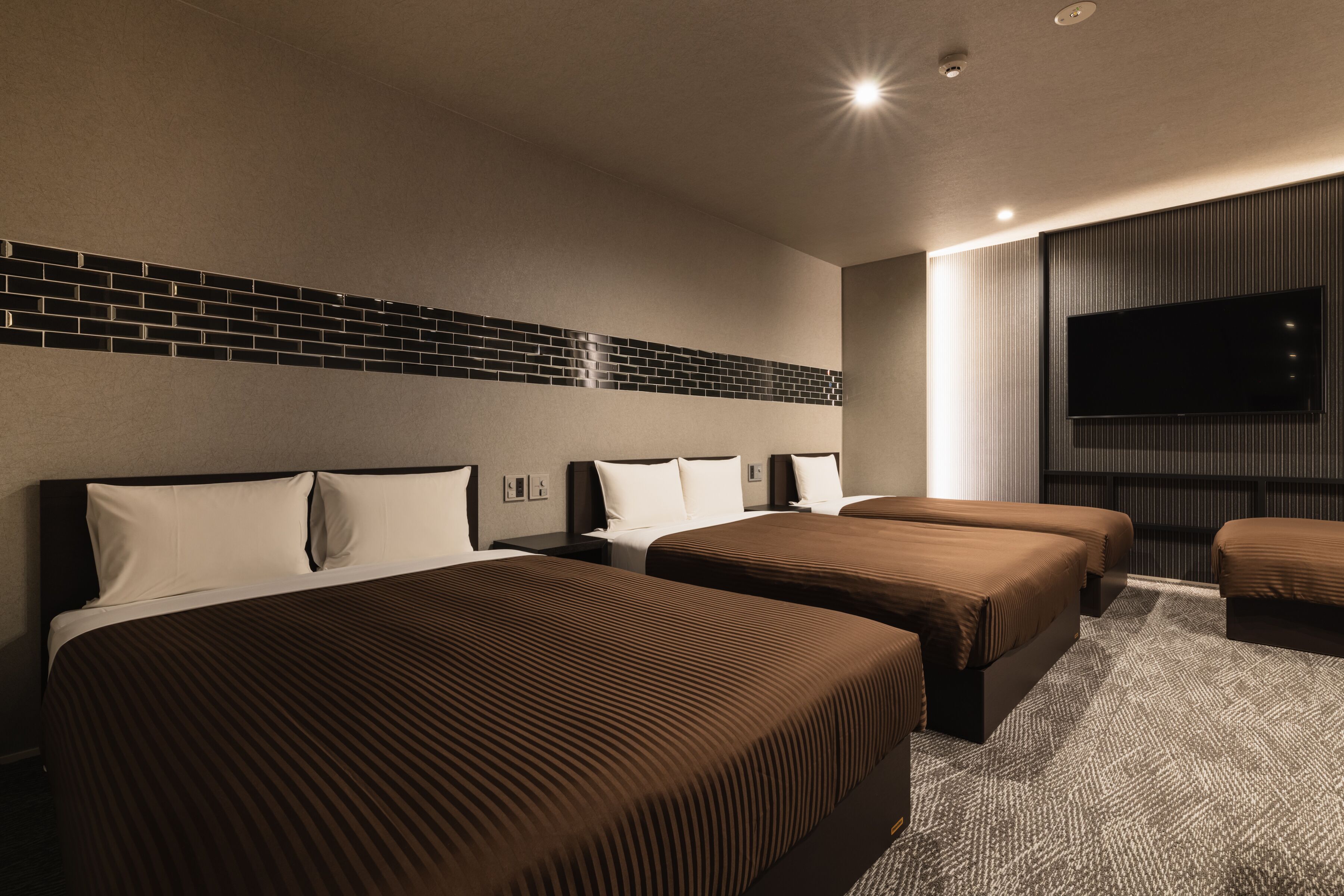 Executive Room, Non Smoking (401) | Free WiFi, bed sheets