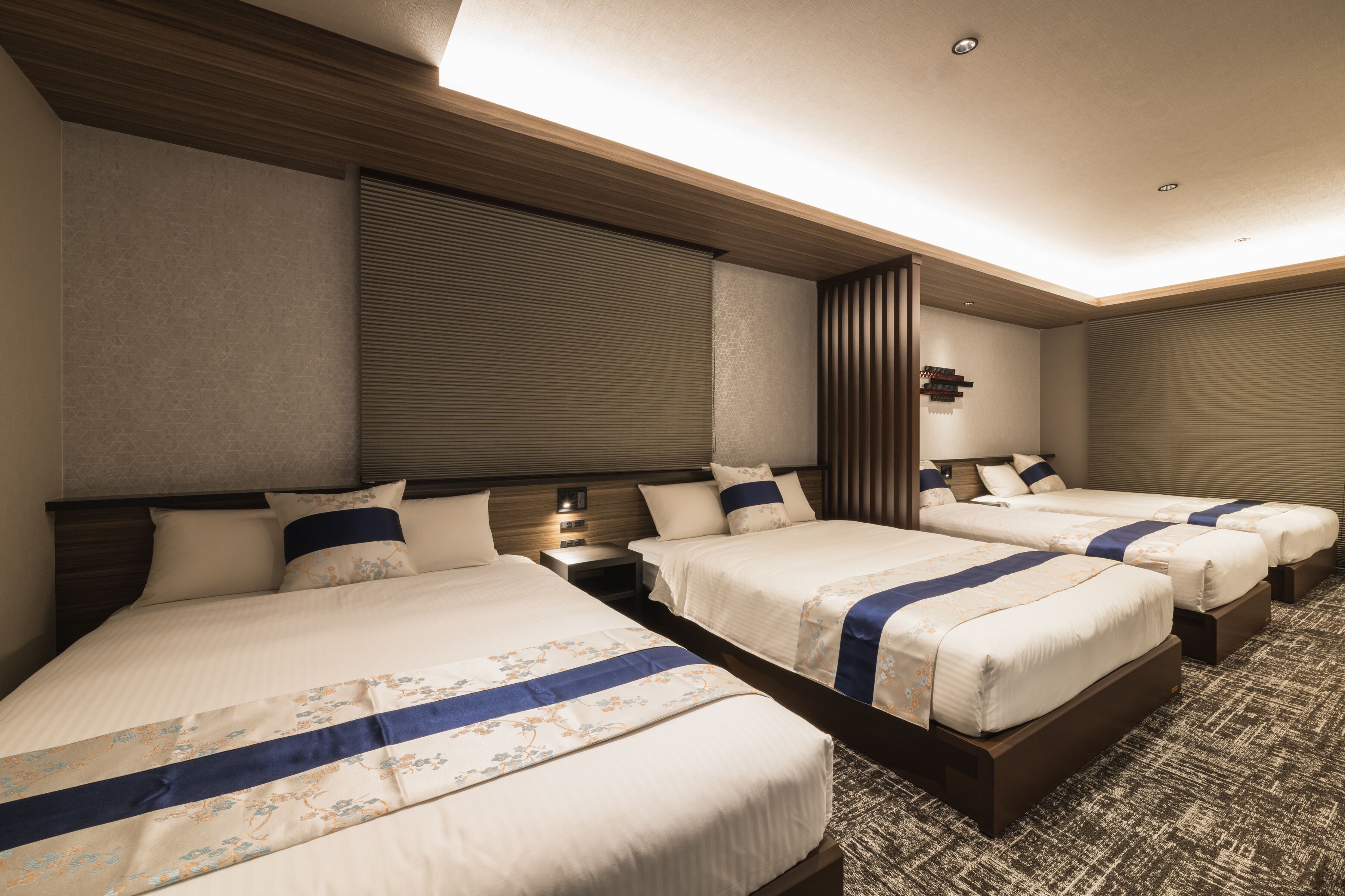 deluxe e, non smoking | free wifi, bed sheets