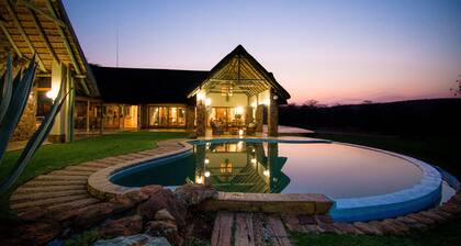 Riverdance Lodge