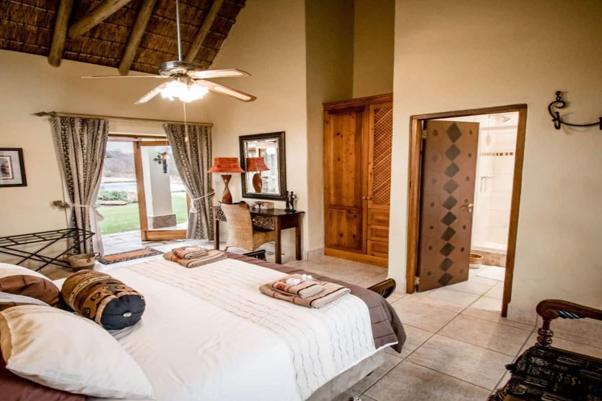 Standard Villa | Free WiFi, bed sheets