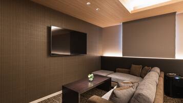 Superior C, Non Smoking | Living area | Flat-screen TV
