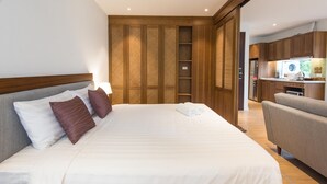 1 bedroom, in-room safe, desk, laptop workspace - 22Housing 81 Linh Lang (Hanoi)