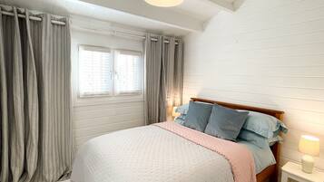 2 bedrooms, iron/ironing board, travel crib, free WiFi