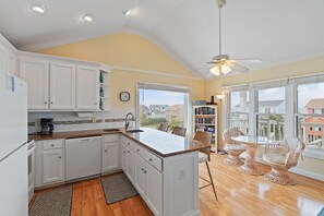 Fridge, microwave, oven, stovetop - "Holden Mystique" - 2nd Row Home w/ Pool, 4 Bedrooms / 3 Bathrooms (Holden Beach)