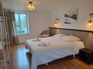 4 Schlafzimmer, kostenloses WLAN, Bettwäsche