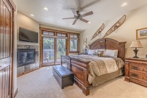 3 makuuhuonetta, ylelliset vuodevaatteet, silitysrauta/-lauta