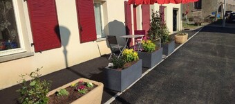 Charming Ground-Floor Apartment in Historic Village Near Nancy & Metz