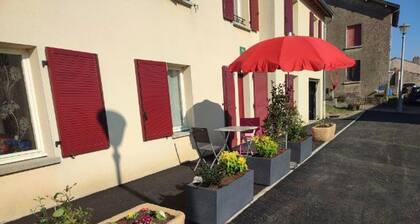 Gßte cosy à Ville-au-Val, proche Nancy et Metz, randonnées, 1 chambre, parking et terrain privé.