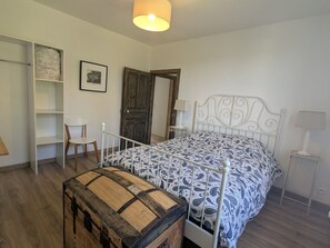 3 soverom, wi-fi (inkludert) og sengetøy