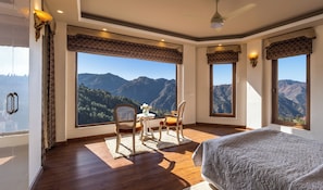 Ropa de cama de alta calidad, cubrecamas y sistema de insonorización