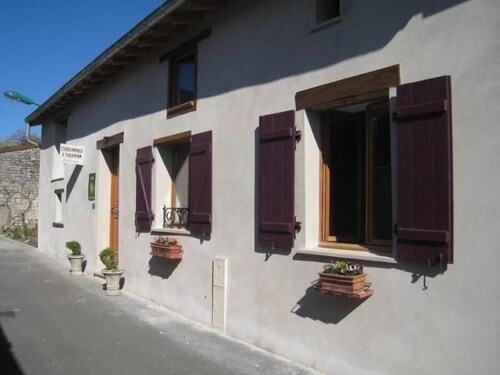 Renovated Cobbler's Cottage with Terrace - Cozy Village Retreat near Nancy