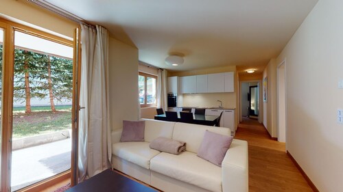 Modern 3½-room apartment on the ground floor, approx.