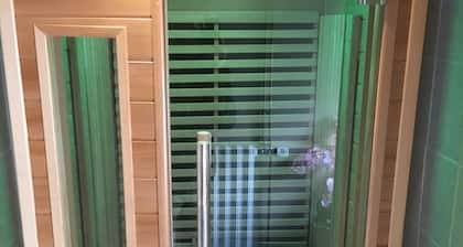 Luxury Gîte with Sauna, Games Room, and Terrace - Near Verdun and Amnéville Attractions