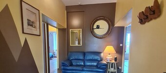 Family-Friendly Ground-Floor Cottage with Large Garden, Near Canal and Forest