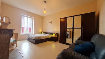 3 chambres, Wi-Fi gratuit