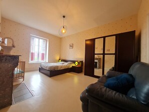 3 bedrooms, free WiFi