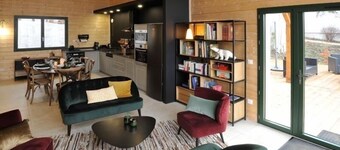 Luxurious Eco-friendly Retreat—Spa, Designer Decor, Near Nancy