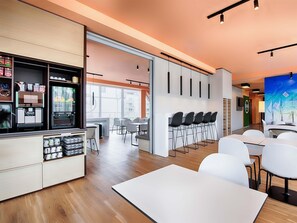 โต๊ะทำงาน, ห้องเก็บเสียง, Wi-Fi ฟรี, ผ้าปูที่นอน