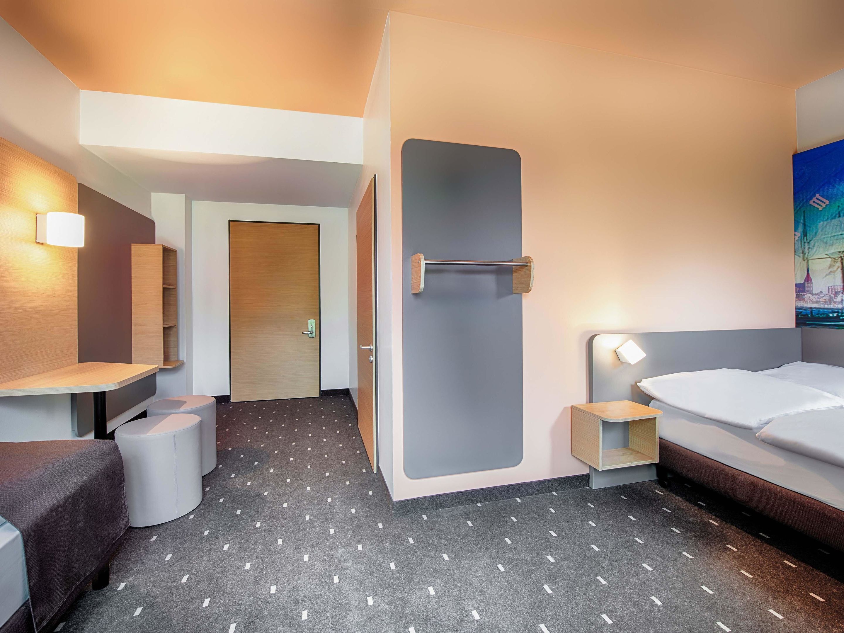 Skrivebord, lydisolering, gratis Wi-Fi, sengetøj