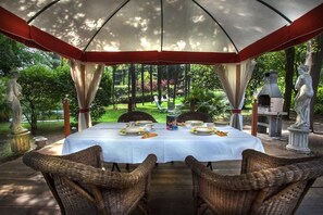 Restauration extérieure