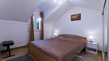 Lägenhet (One-Bedroom Apartment) | 1 sovrum, strykjärn/strykbräda, gratis wi-fi och sängkläder